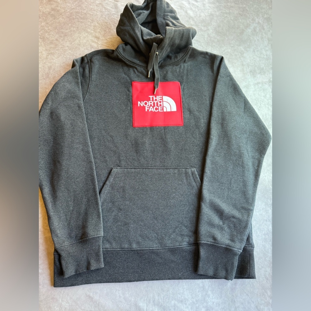 The North Face gray  Hoodie with red Accent